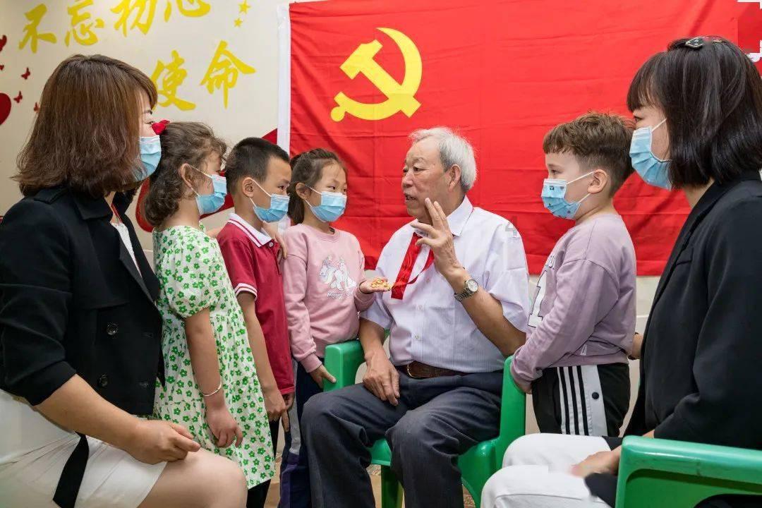 我的豪爵铃木kA125摩托车打不着火了，大灯，转向灯，喇叭都正常有响可嗒嗒声都没，有哪位师傅解答一下？